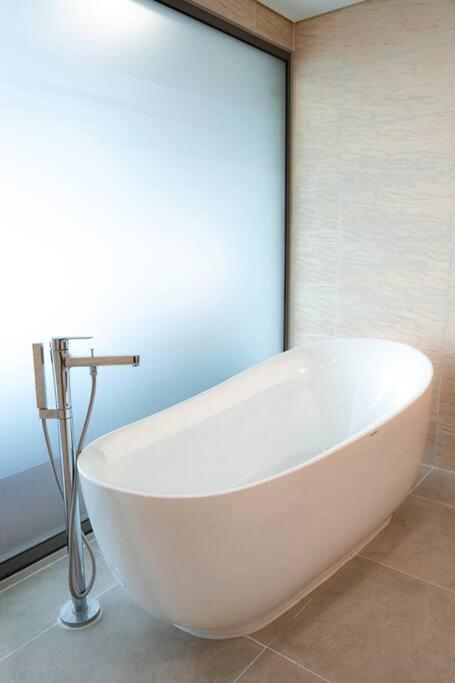 1Br - 1 Sofa Bed Luxurious 5-Stars Resort Phuc Yen المظهر الخارجي الصورة